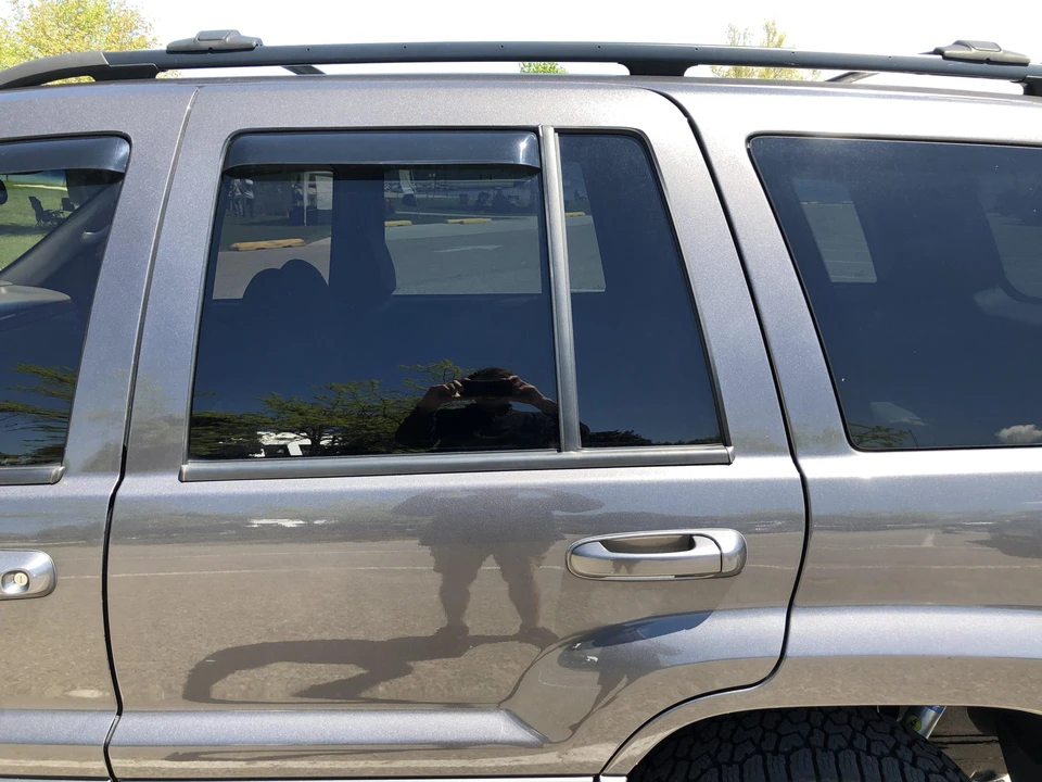2004 Jeep WJ Grand Cherokee - Image 23 of 31