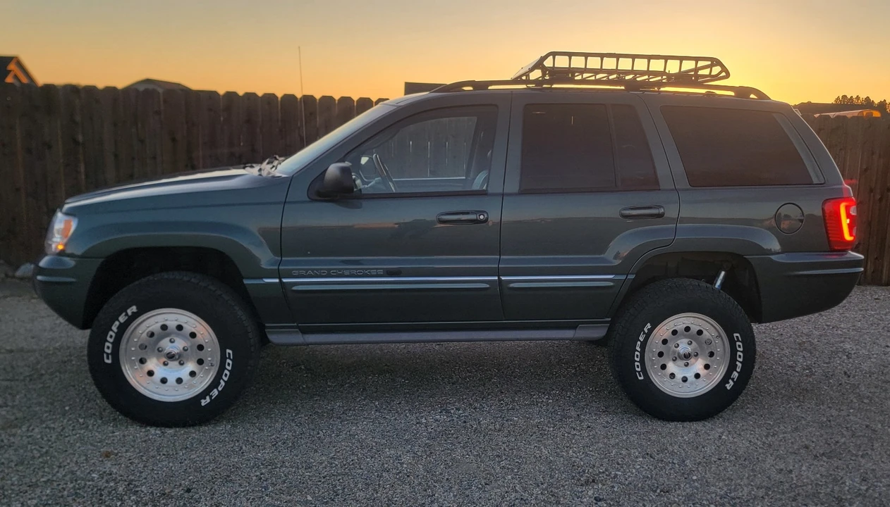 2004 Jeep WJ Grand Cherokee - Image 2 of 15