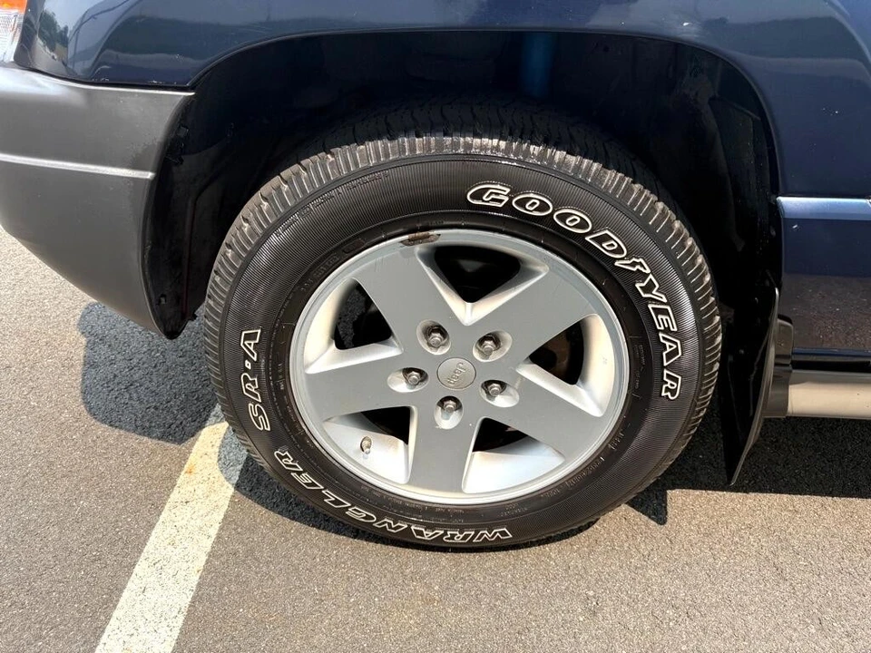 2004 Jeep WJ Grand Cherokee - Image 10 of 12