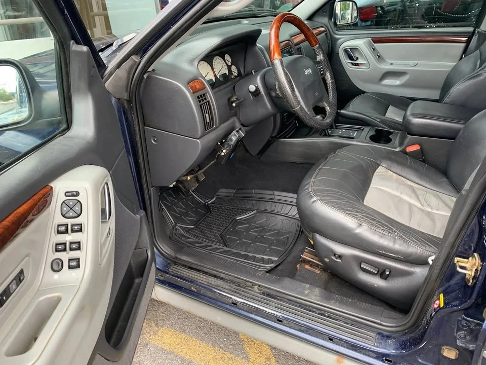 2004 Jeep WJ Grand Cherokee - Image 6 of 9