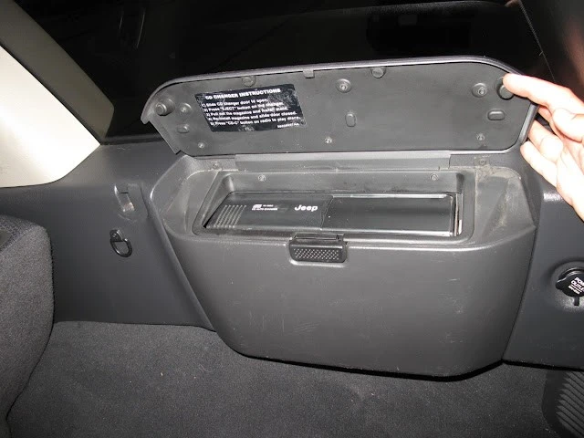 2004 Jeep WJ Grand Cherokee - Image 29 of 31