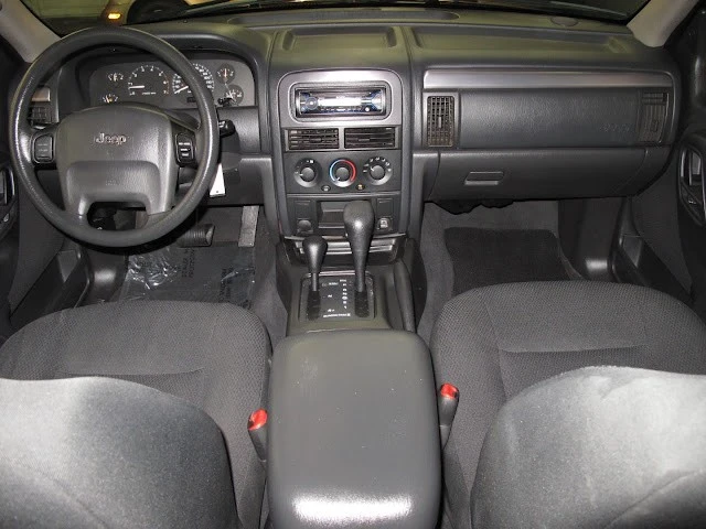2004 Jeep WJ Grand Cherokee - Image 2 of 31