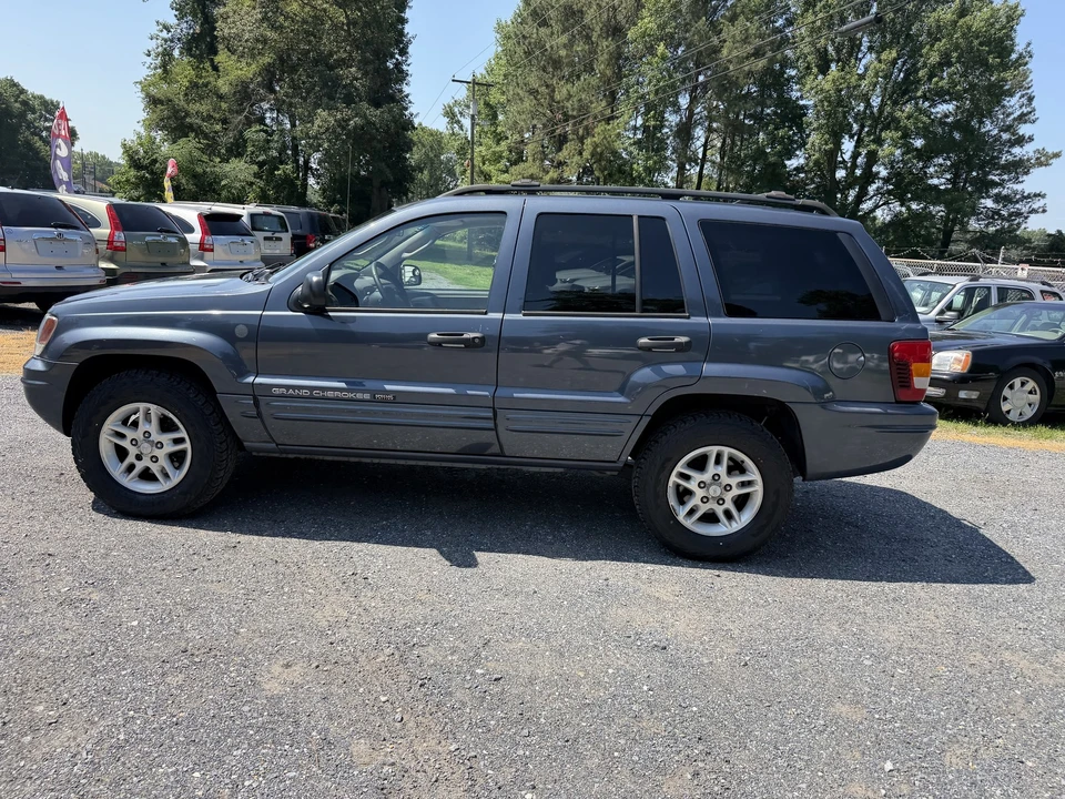 2004 Jeep Grand Cherokee - Image 19 of 30