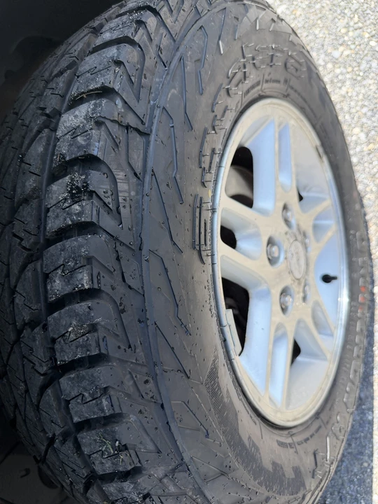 2004 Jeep Grand Cherokee - Image 12 of 30