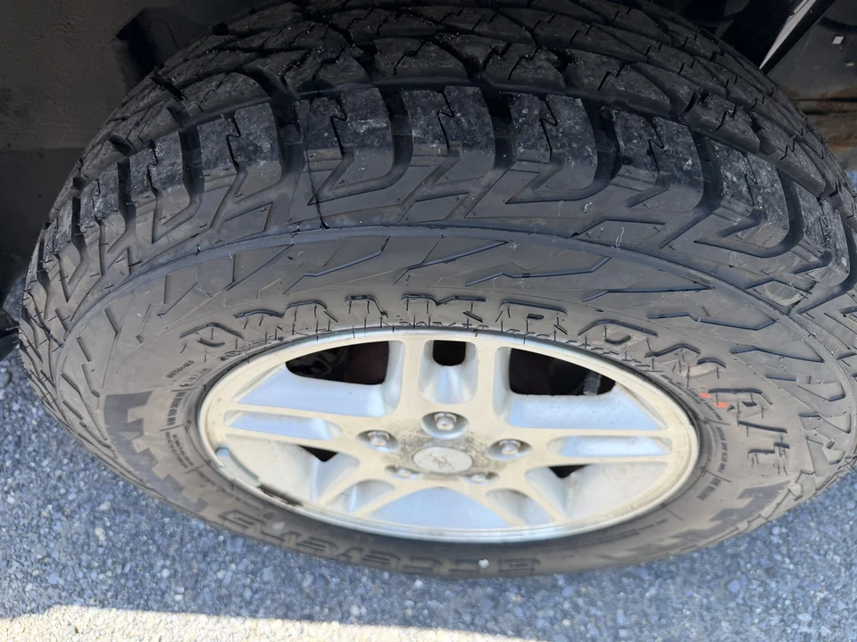 2004 Jeep Grand Cherokee - Image 15 of 30