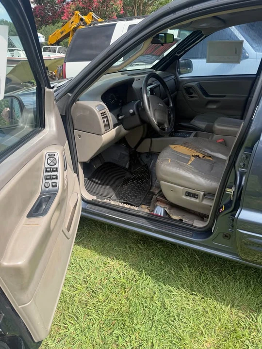 2004 Jeep WJ Grand Cherokee - Image 3 of 15
