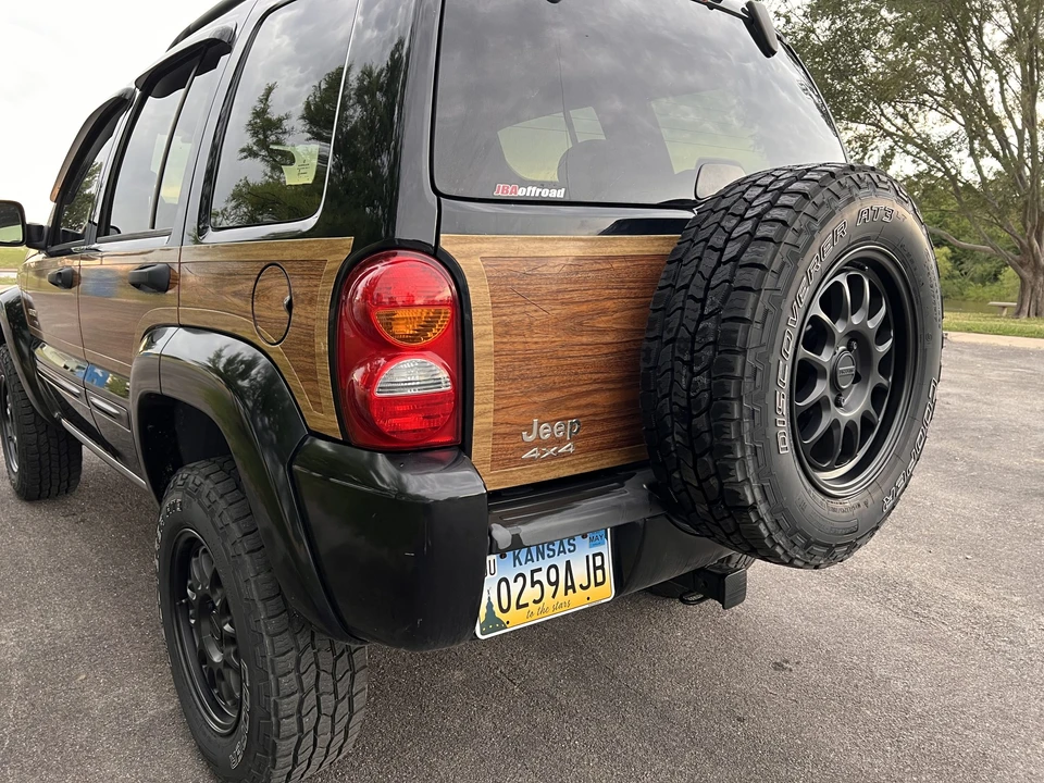 2004 Jeep KJ Liberty - Image 20 of 31