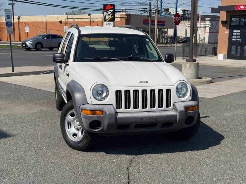 2004 Jeep KJ Liberty - Image 3 of 12