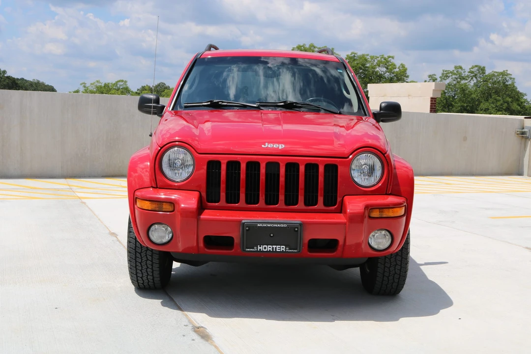 2004 Jeep KJ Liberty - Image 11 of 31