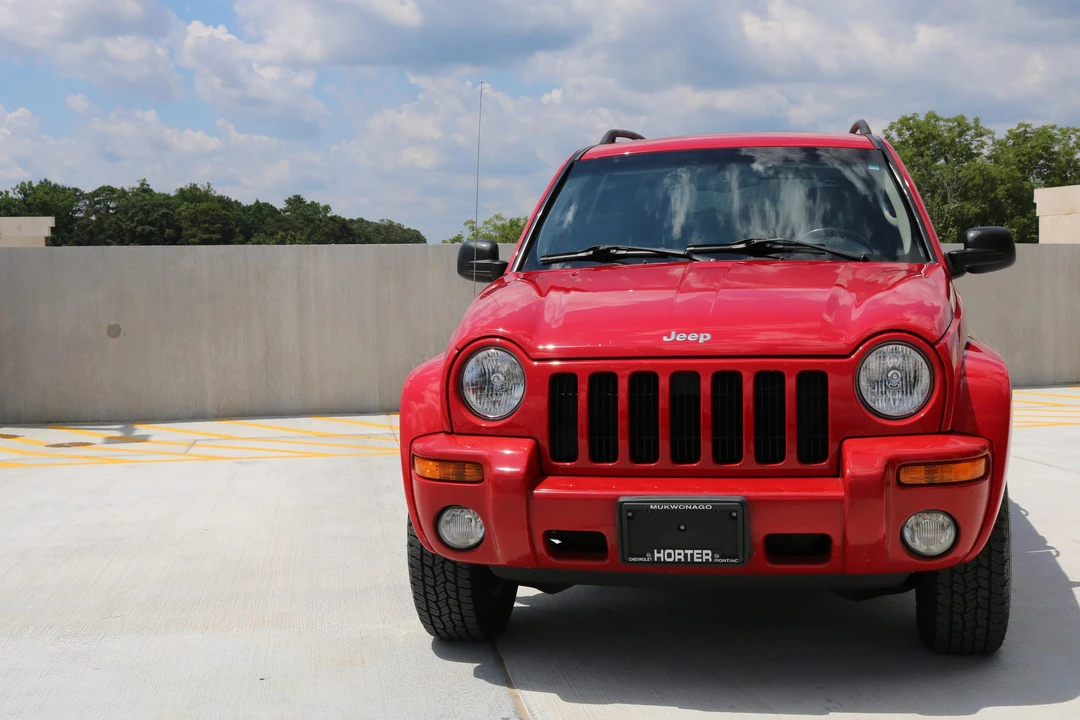 2004 Jeep KJ Liberty - Image 10 of 31