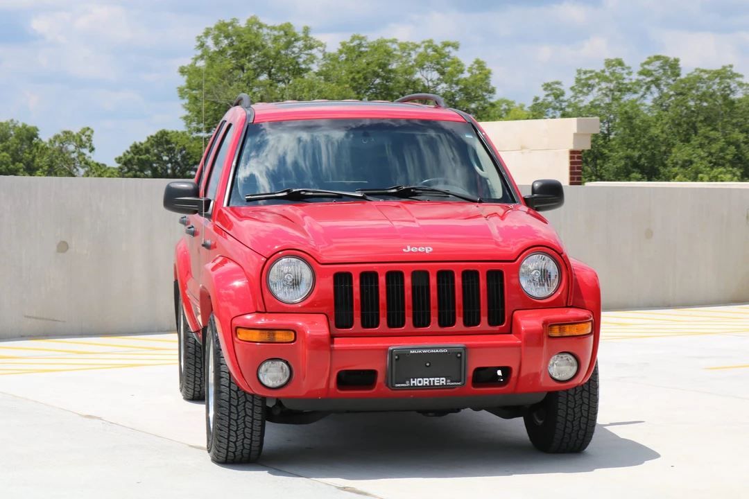 2004 Jeep KJ Liberty - Image 15 of 31