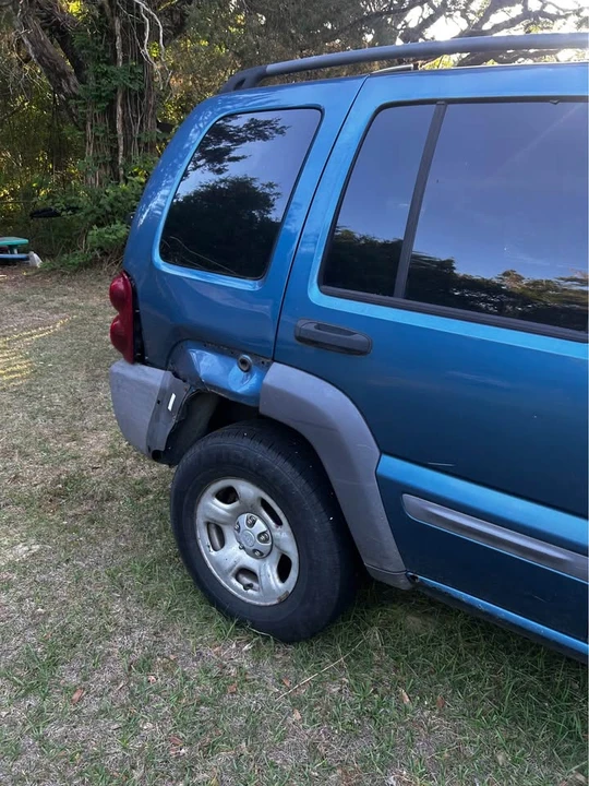 2004 Jeep KJ Liberty - Image 6 of 7