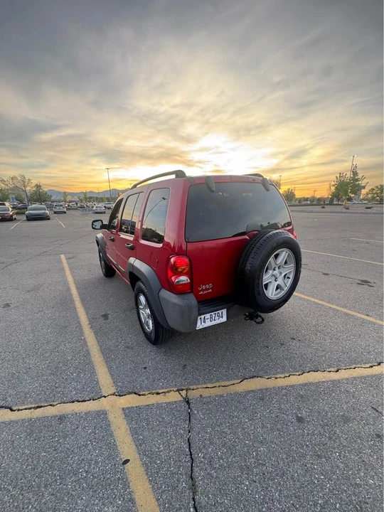 2004 Jeep KJ Liberty - Image 3 of 5