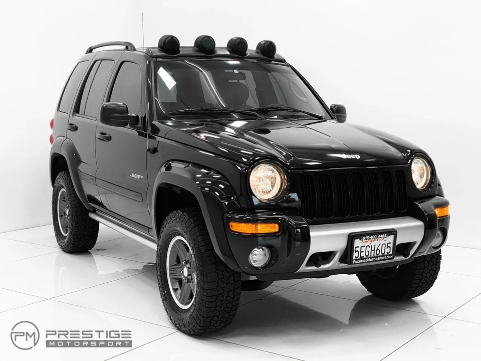 2004 Jeep KJ Liberty - Image 11 of 21