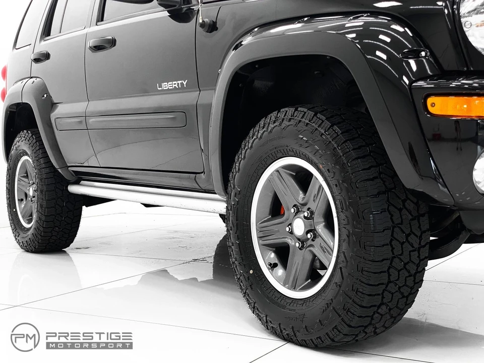2004 Jeep KJ Liberty - Image 13 of 21