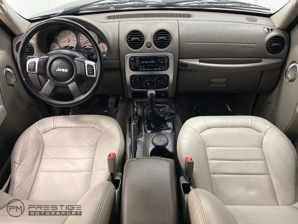 2004 Jeep KJ Liberty - Image 19 of 21