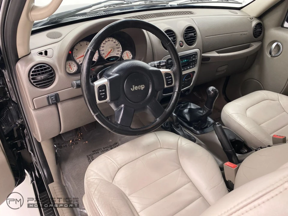 2004 Jeep KJ Liberty - Image 18 of 21