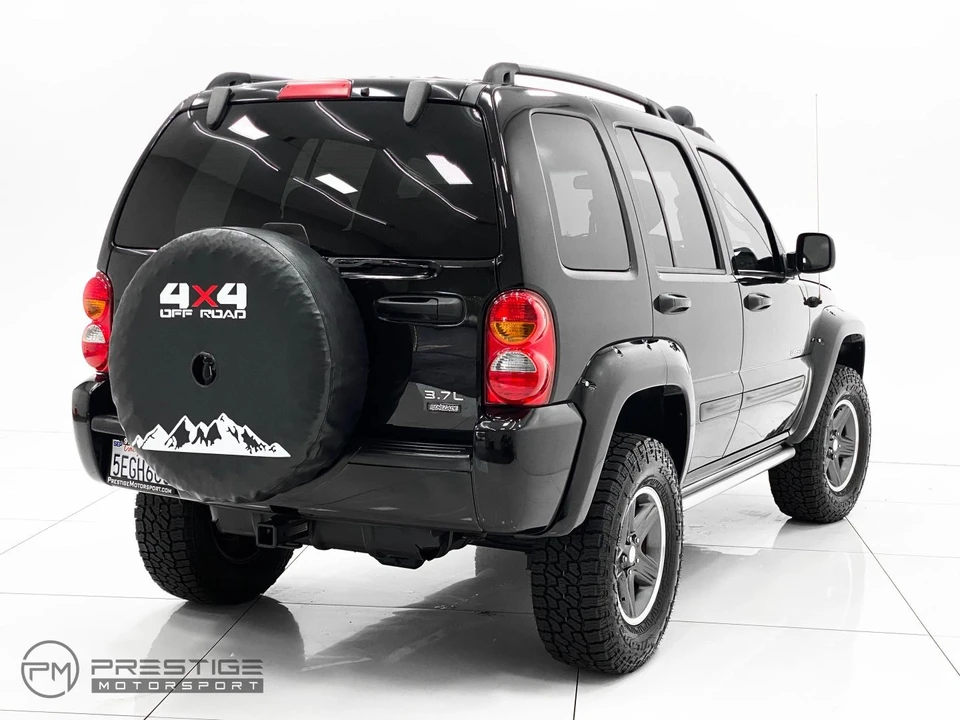 2004 Jeep KJ Liberty - Image 6 of 21