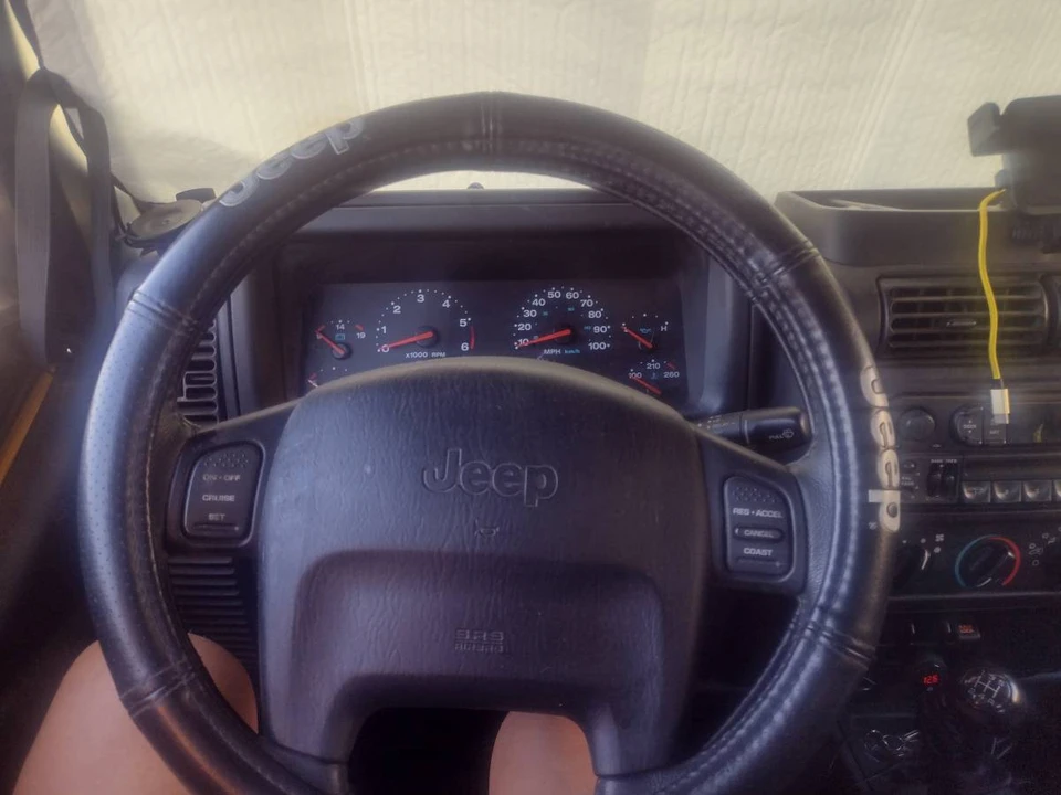 2004 Jeep TJ Wrangler - Image 10 of 12