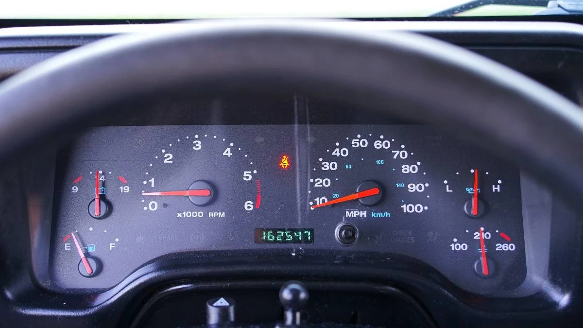 2004 Jeep TJ Wrangler - Image 17 of 18