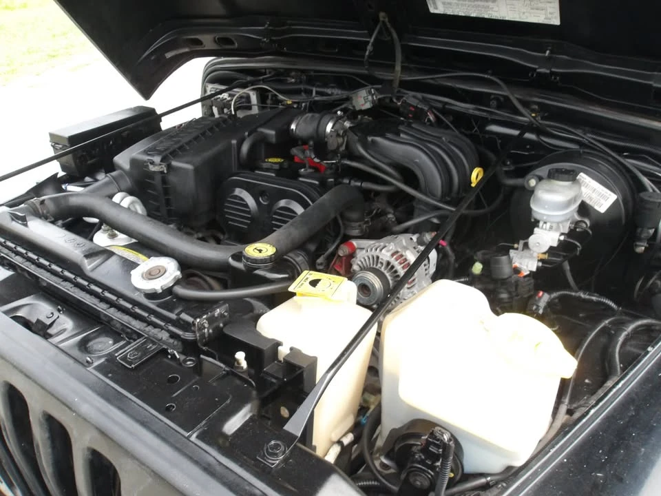 2004 Jeep TJ Wrangler - Image 10 of 20