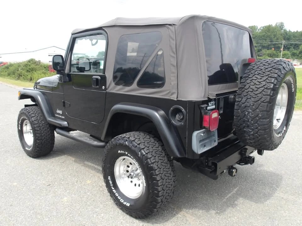 2004 Jeep TJ Wrangler - Image 2 of 20