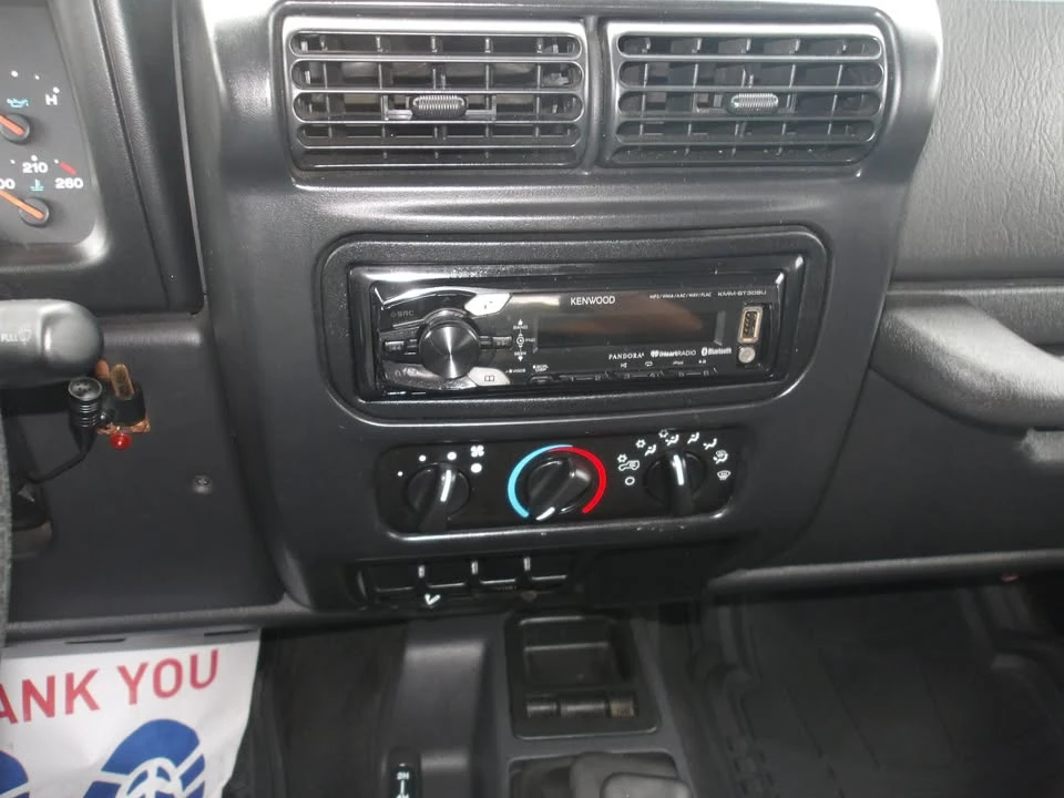 2004 Jeep TJ Wrangler - Image 19 of 20