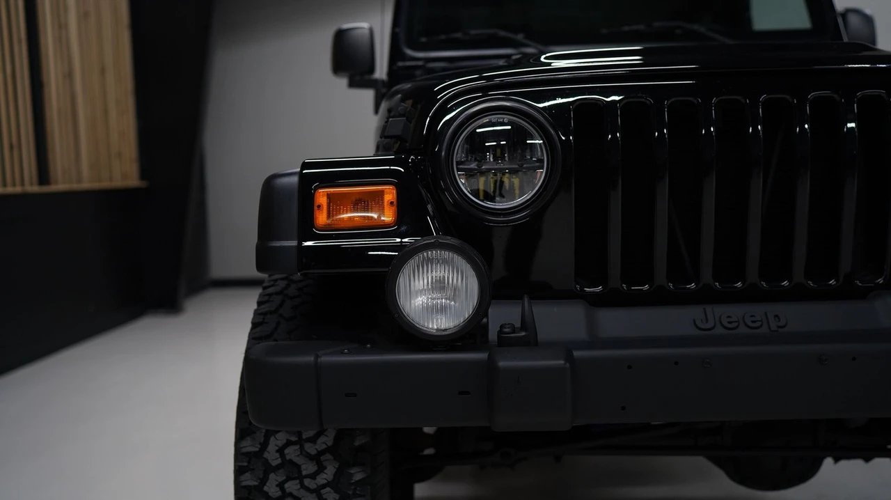 2004 Jeep TJ Wrangler - Image 12 of 21