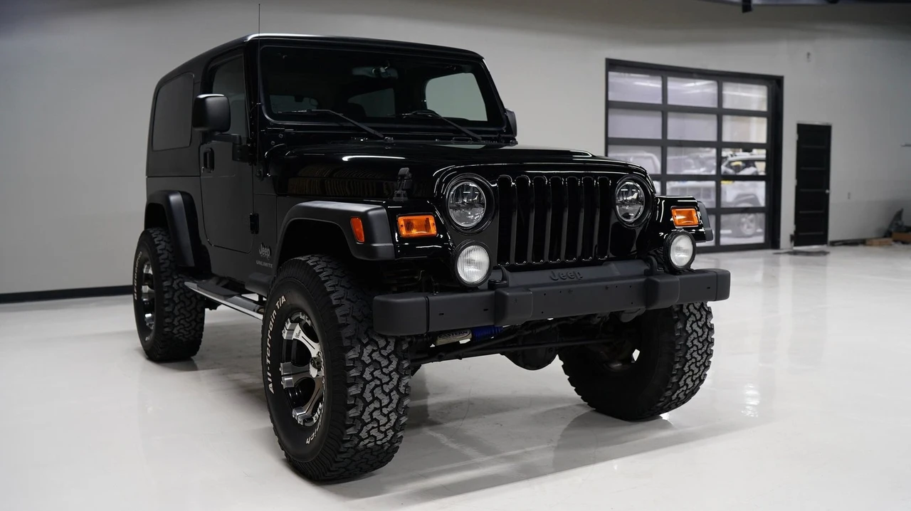 2004 Jeep TJ Wrangler - Image 8 of 21