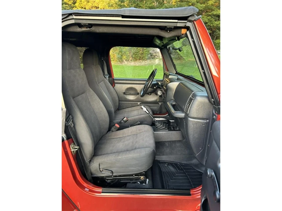 2004 Jeep TJ Wrangler - Image 10 of 23