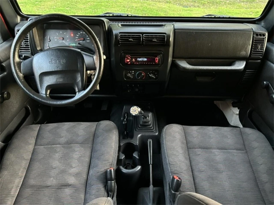 2004 Jeep TJ Wrangler - Image 12 of 23