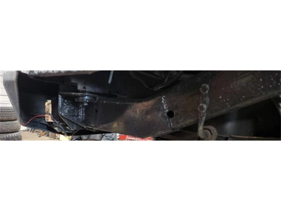 2004 Jeep TJ Wrangler - Image 2 of 16