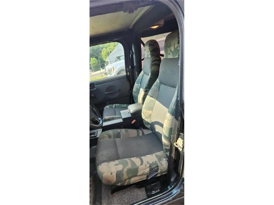 2004 Jeep TJ Wrangler - Image 11 of 16