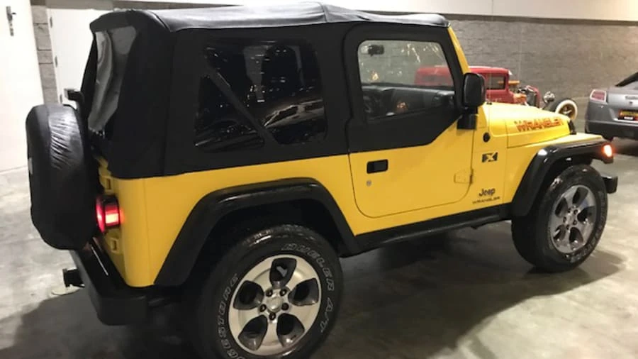 2004 Jeep TJ Wrangler - Image 5 of 5
