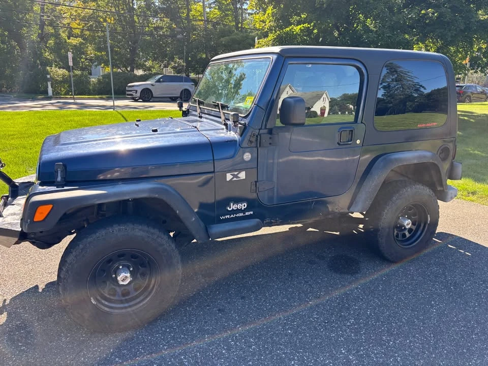 2004 Jeep TJ Wrangler - Image 2 of 3