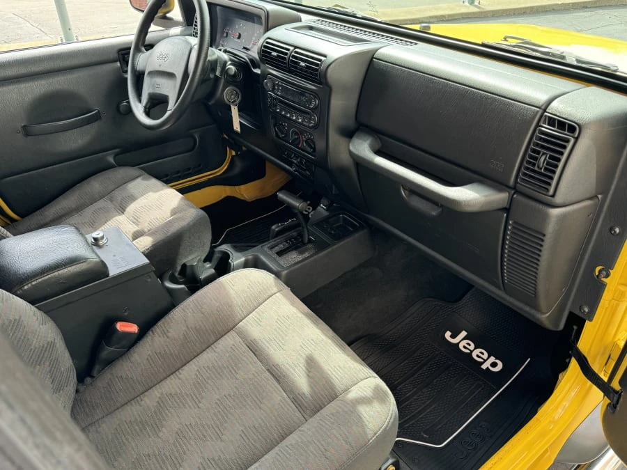 2004 Jeep TJ Wrangler - Image 9 of 10