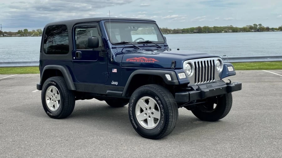 2004 Jeep TJ Wrangler - Image 9 of 17