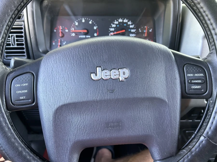 2004 Jeep TJ Wrangler - Image 19 of 31