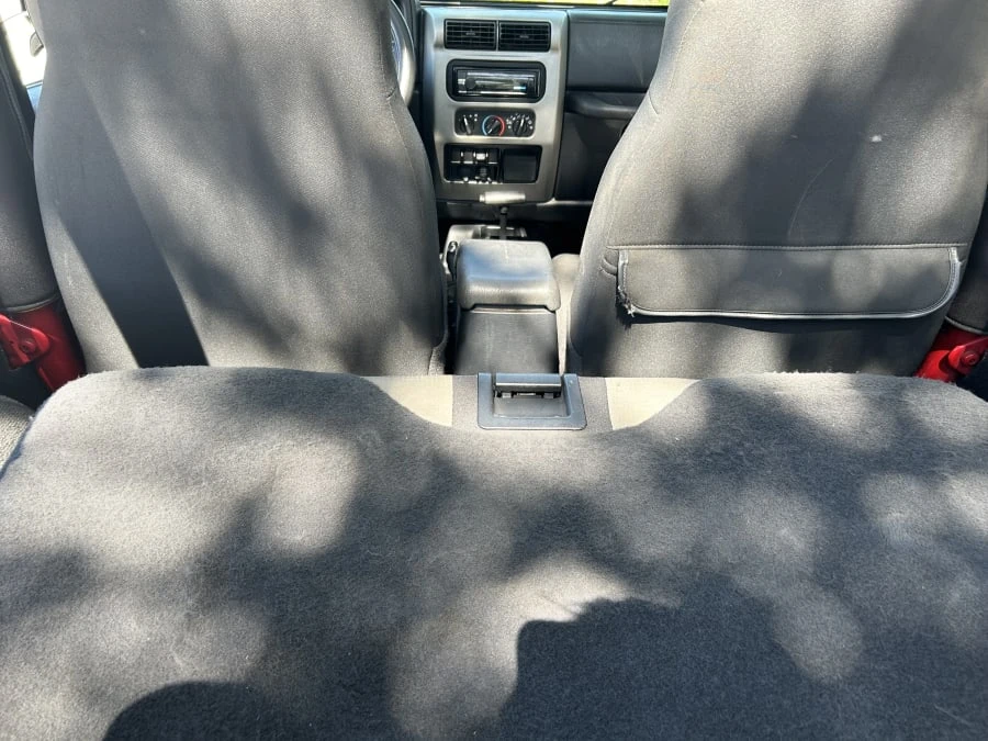 2004 Jeep TJ Wrangler - Image 24 of 31