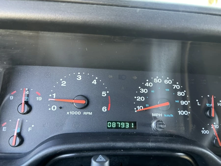 2004 Jeep TJ Wrangler - Image 15 of 31