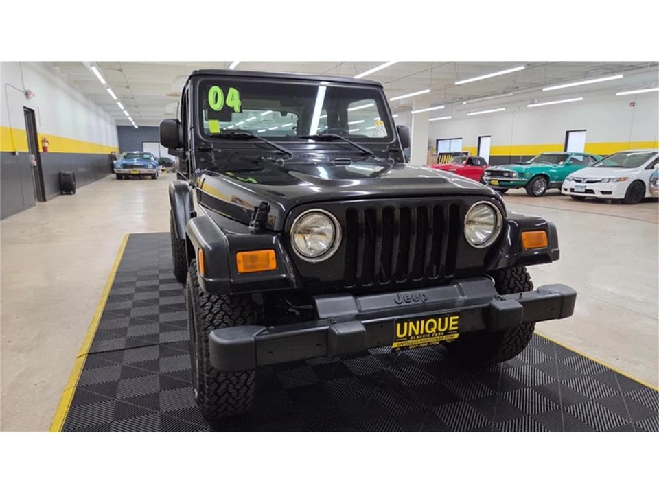 2004 Jeep TJ Wrangler - Image 10 of 31