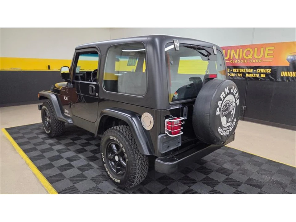 2004 Jeep TJ Wrangler - Image 6 of 31