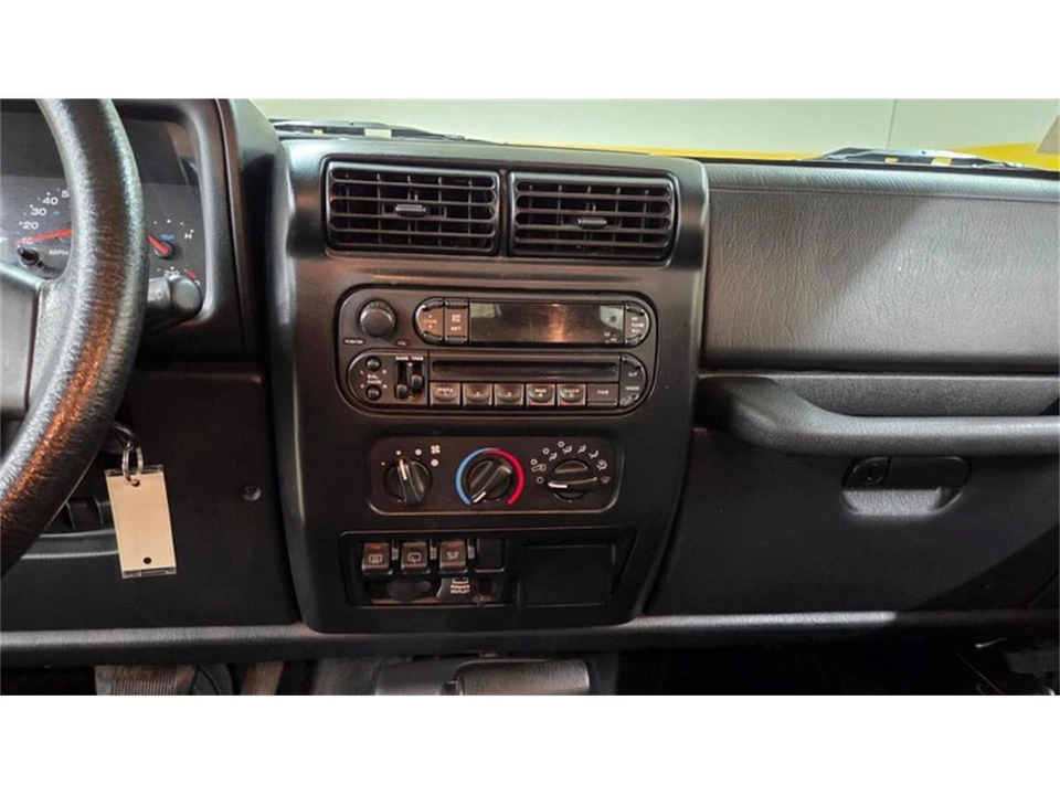 2004 Jeep TJ Wrangler - Image 31 of 31