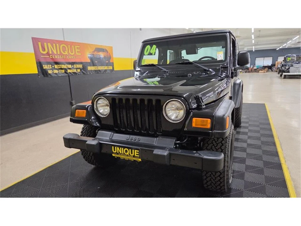 2004 Jeep TJ Wrangler - Image 11 of 31