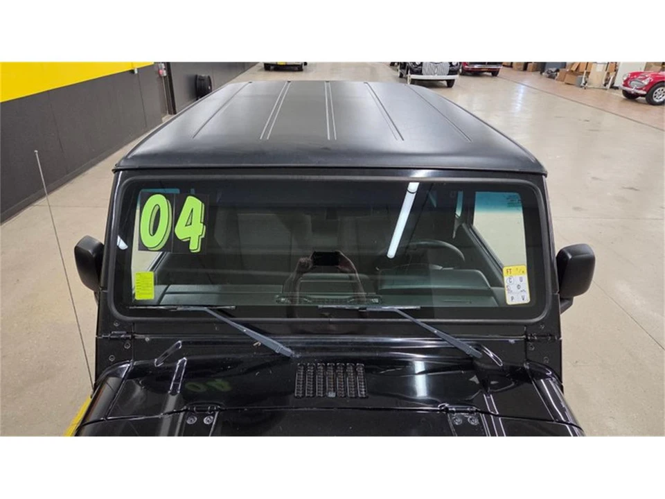 2004 Jeep TJ Wrangler - Image 14 of 31