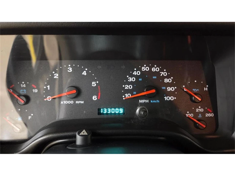 2004 Jeep TJ Wrangler - Image 29 of 31