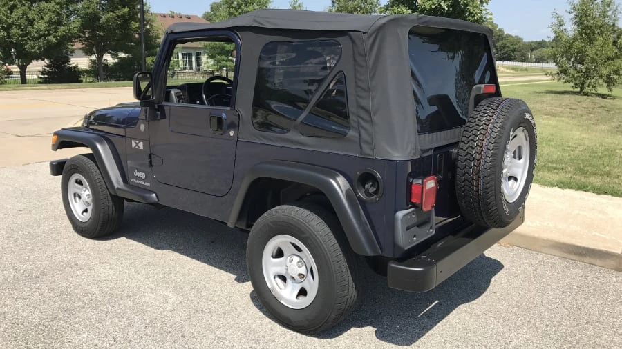 2004 Jeep TJ Wrangler - Image 3 of 7