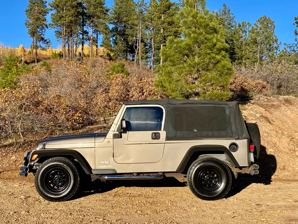 2004 Jeep TJ Wrangler - Image 2 of 21