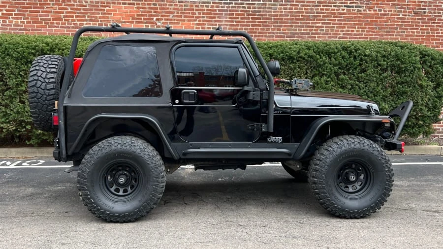 2004 Jeep TJ Wrangler - Image 8 of 12