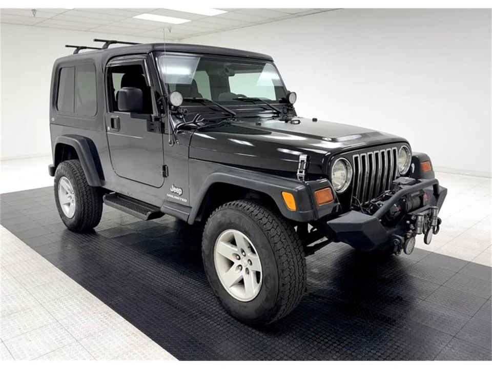 2004 Jeep TJ Wrangler - Image 7 of 31